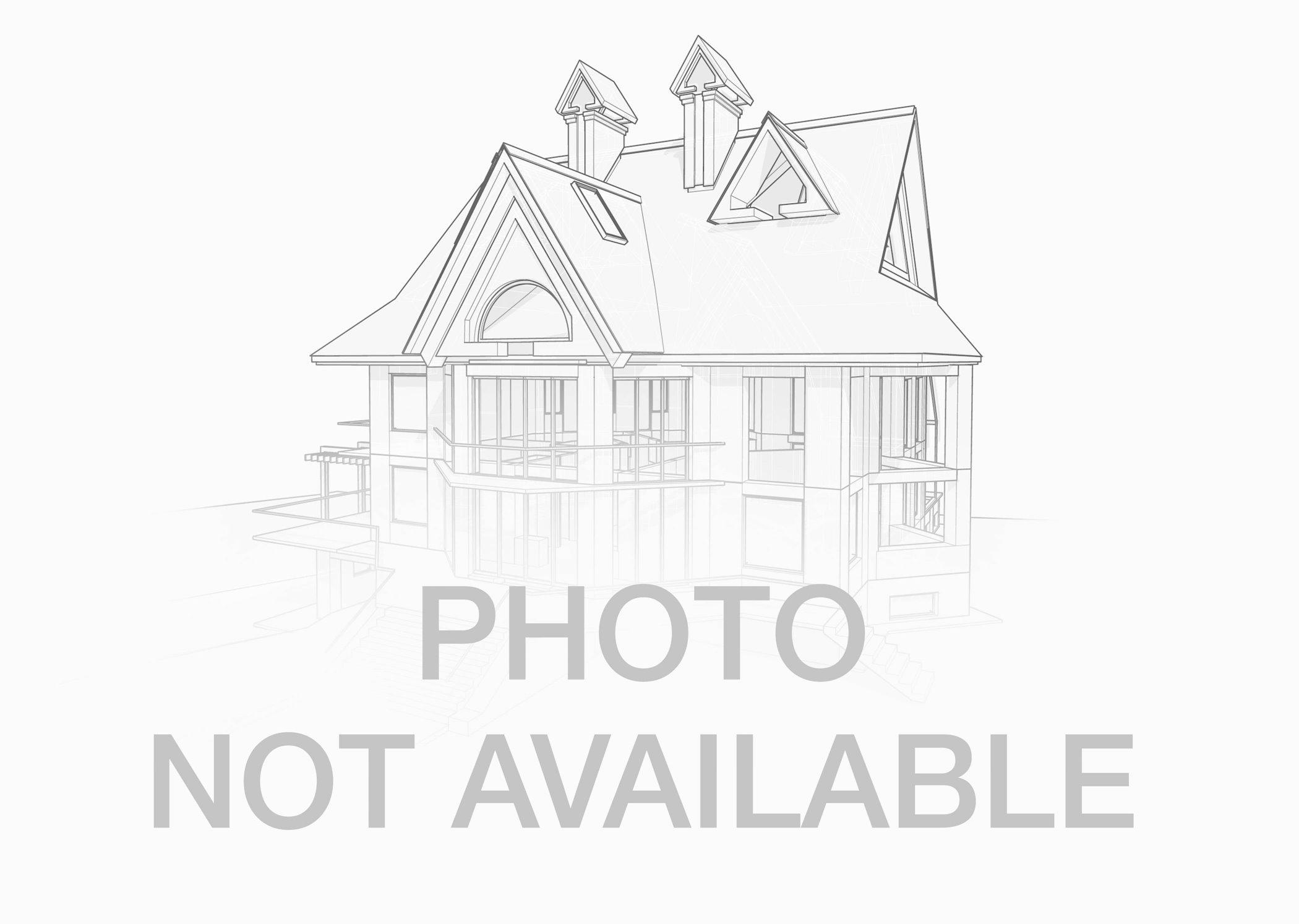 15 S Pine Street 